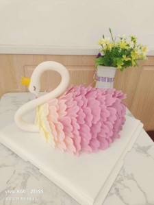 粉天鹅羽毛蛋糕图片	的简单介绍